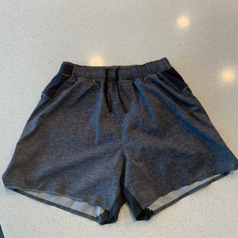 Lululemon Shorts XS Men